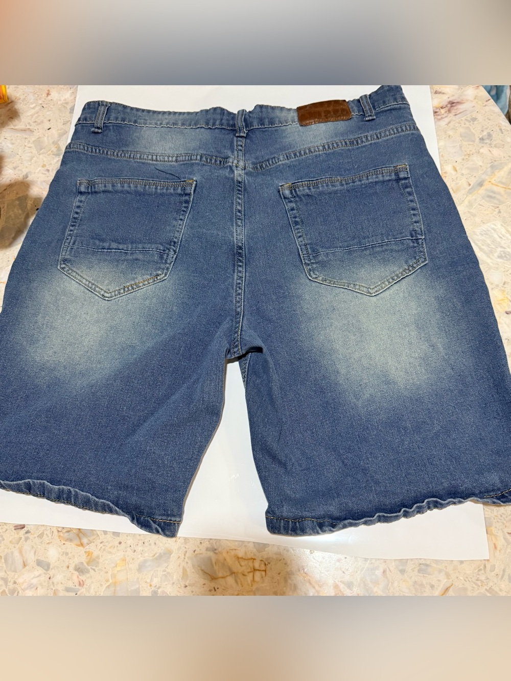 Hudson & Barrow NYC Men’s Blue Light Wash Slim Stretch Denim Shorts Pockets - Picture 2 of 4